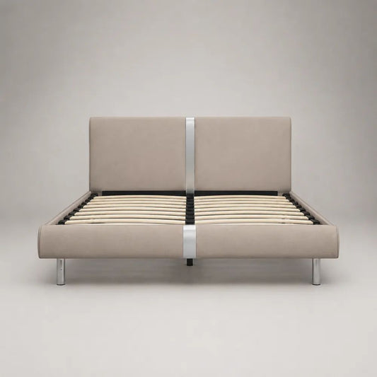 Letto matrimoniale imbottito beige con struttura in metallo e rete a doghe, materasso 160 x 200 cm, dimensioni 174 x 214 x 100 cm